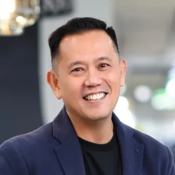 Albert Tinio